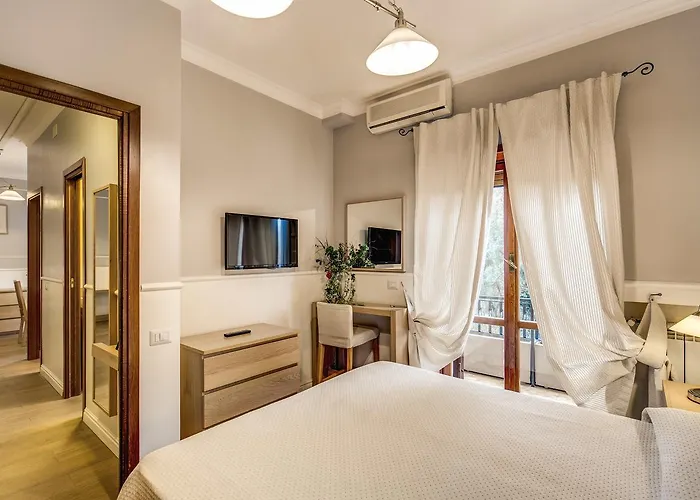 Magnolia Hotel 3*